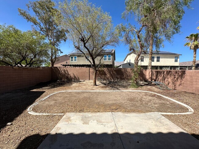 Building Photo - IRON MOUNTAIN RANCH