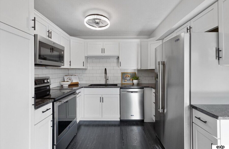 Building Photo - 12727 Woodcrest Plz
