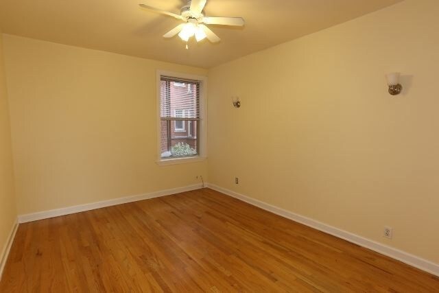 Building Photo - 555 W Aldine Ave