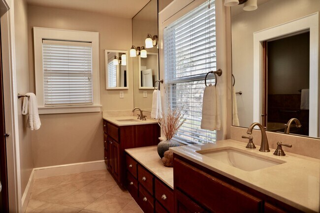 Building Photo - Stunning Historic Estate + In Ground Pool + Private Carriage House + Chef's Kitchen + Two Car Garage