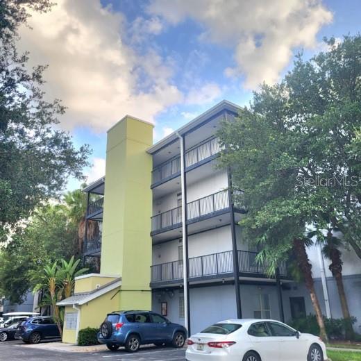 Building Photo - 1501 Doyle Carlton Dr