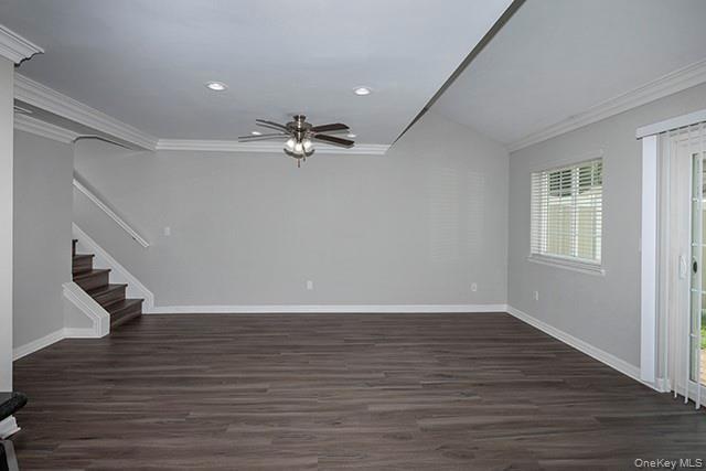 Building Photo - 2305 Townehouse Dr