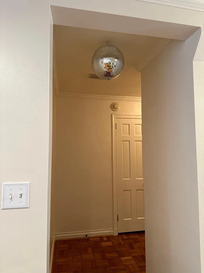 Building Photo - 108 Colville Rd