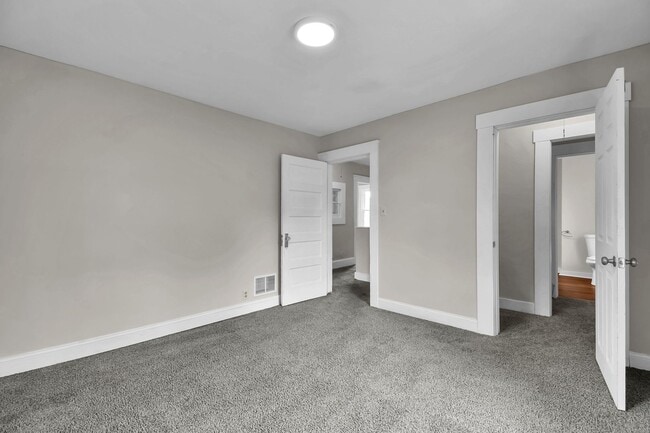 Building Photo - Quant Brick Single Family Rental - Now Available