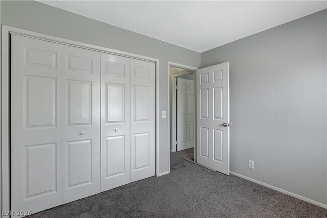 Building Photo - 5270 Carriellen Ln