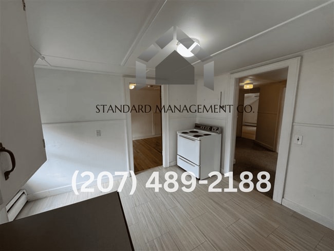 Building Photo - 9 Tardiff St