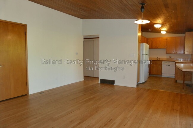 Building Photo - 1802 NW 89th St