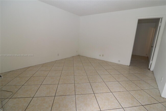 Building Photo - 59 NW 37th St