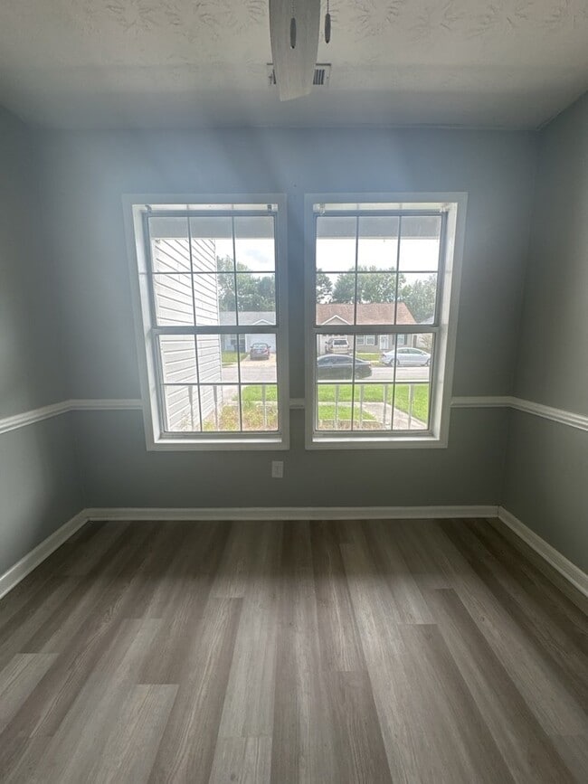 Building Photo - Beautiful 3 Bedroom, 2 Bath Home-3013 Steeple Chase Ct.