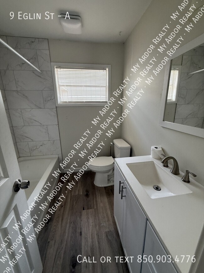Building Photo - 9 Eglin St