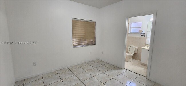 Building Photo - 14935 SW 34th St