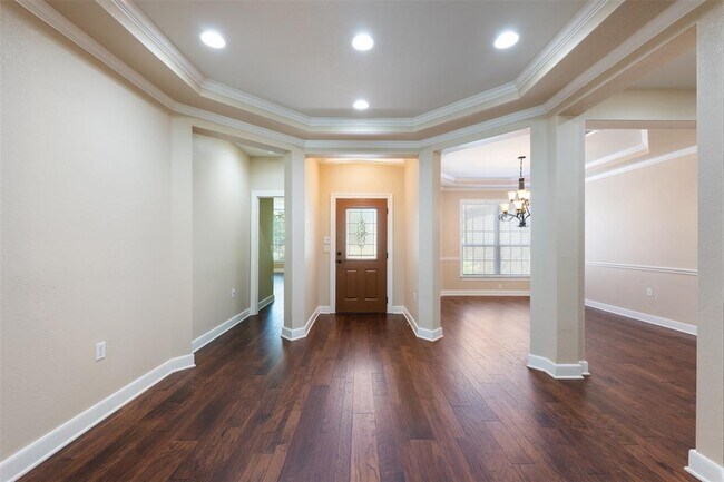 Building Photo - 202 River Rock Dr