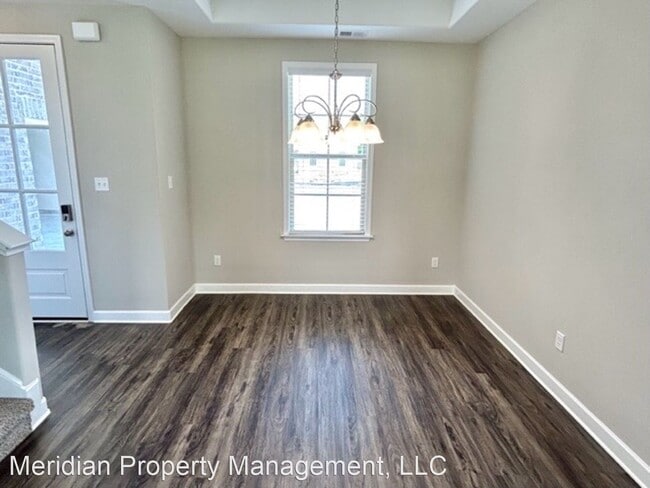 Building Photo - 4 br, 2.5 bath House - 8745 Kennesaw Dr E