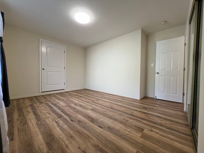 Building Photo - 2349 Palolo Ave