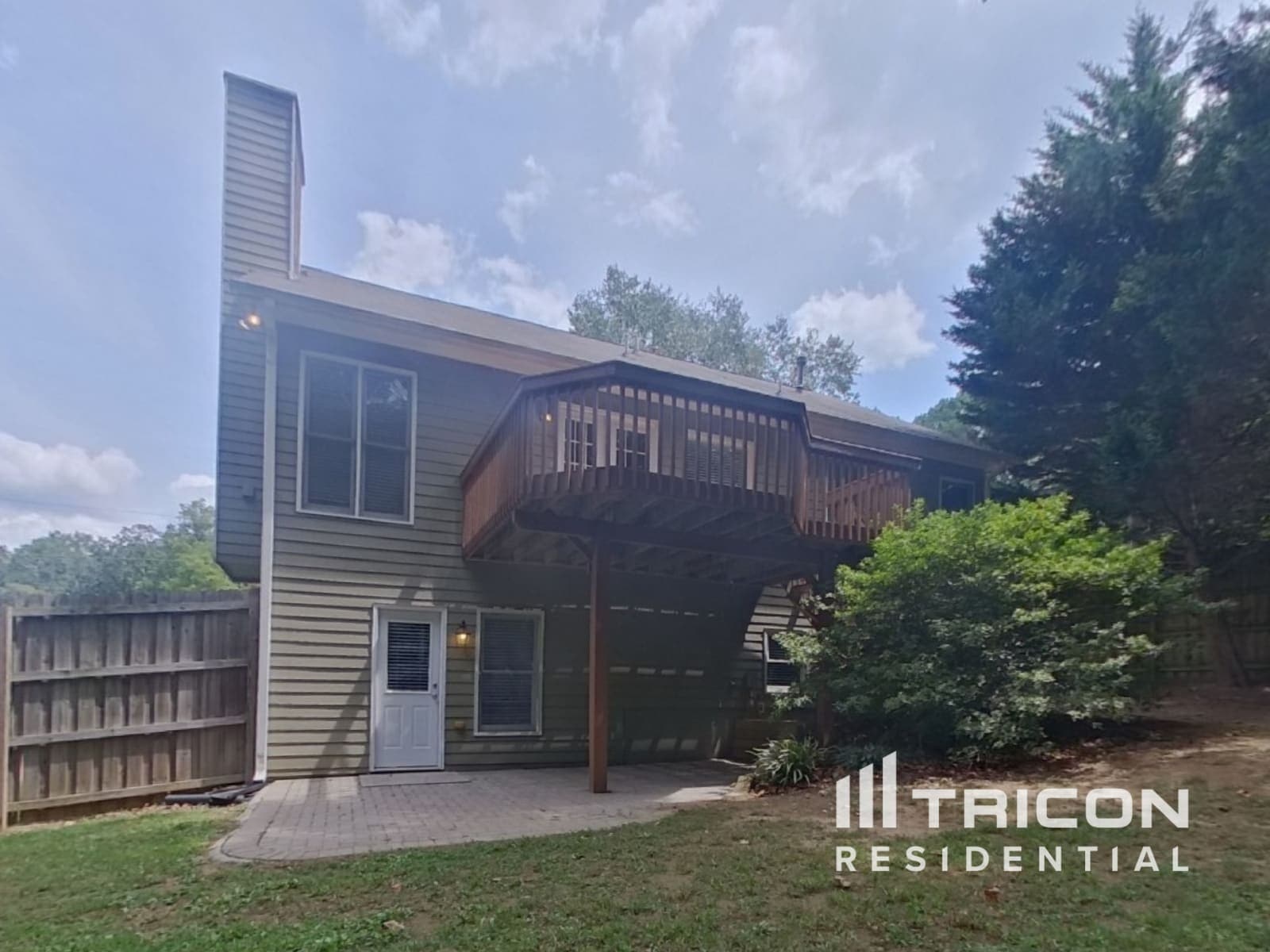 Building Photo - 2875 Lanier Beach South Rd