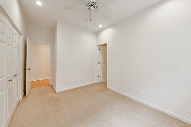 Building Photo - 1355 W Fillmore St