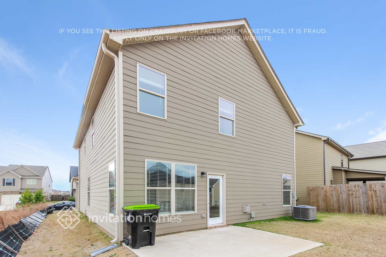 Building Photo - 2629 Cornwall Dr