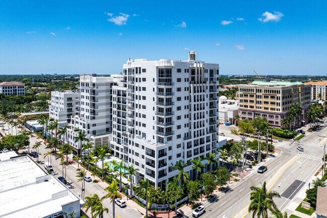 Building Photo - 155 E Boca Raton Rd