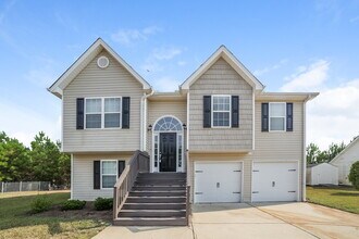 Building Photo - 104 Rockefeller Ln