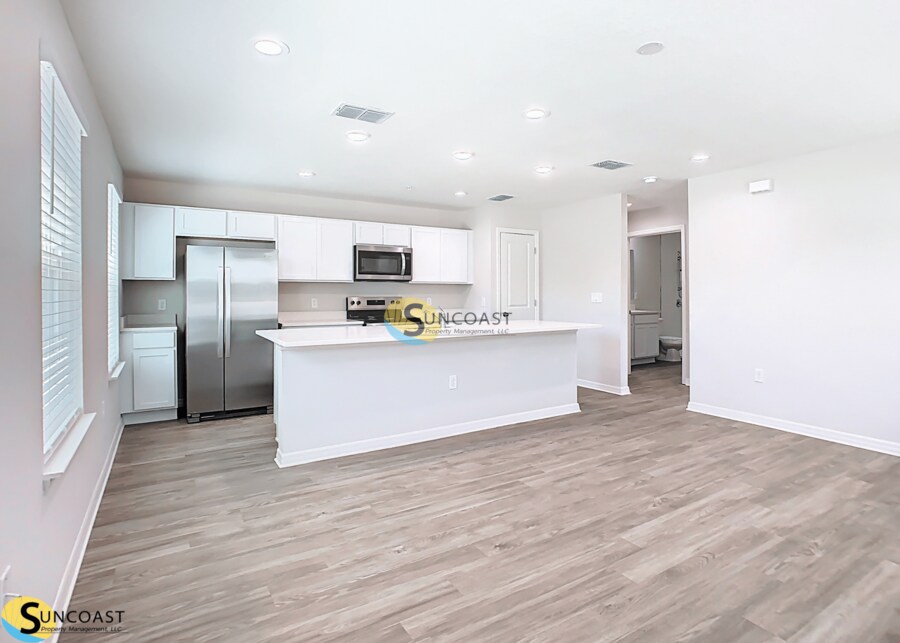 Building Photo - 3821 SW 43rd Ct