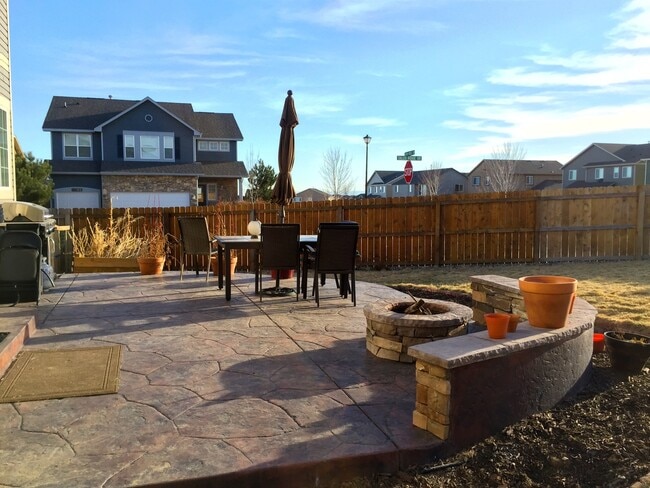 Building Photo - Parade of Homes Winner – Upgraded 4BD/3BA ...