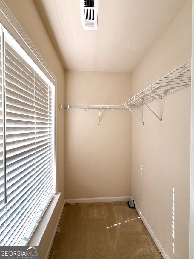 Building Photo - 6115 Deluna Way