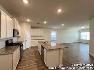 Building Photo - 13322 Whisper Bnd