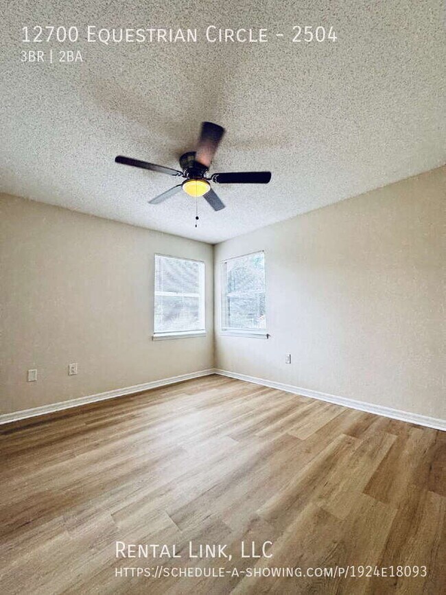 Building Photo - 12700 Equestrian Cir