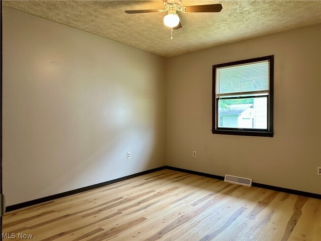 Building Photo - 4823 Dunsmore Ave