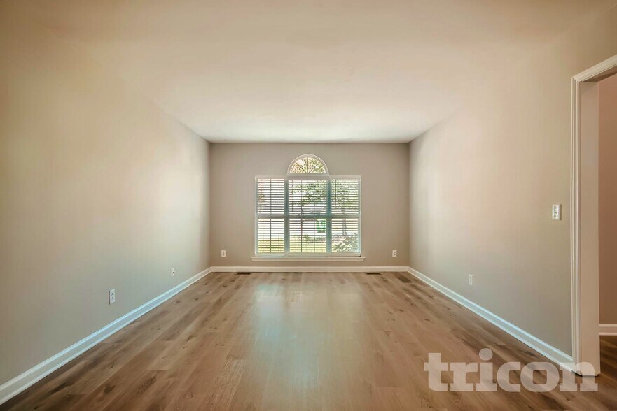 Building Photo - 4021 Raccoon Run Ct