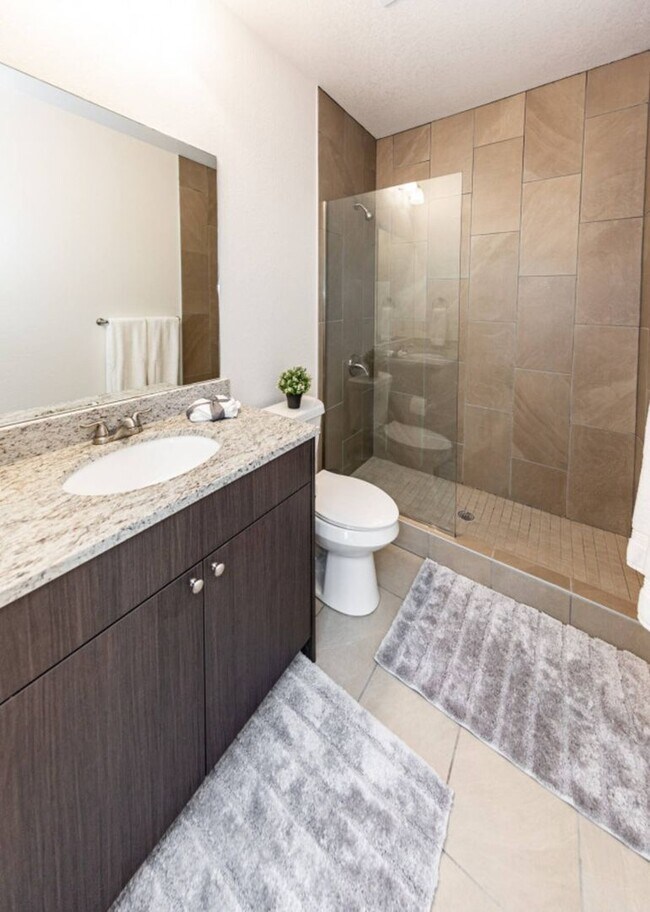 Building Photo - Westside, Next to Nature 2 Bed Luxury Apartment by Garden of the Gods