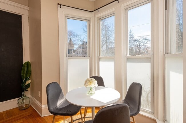 Building Photo - 23 Atlantic St