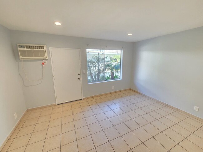 Building Photo - 4660 Kester Ave