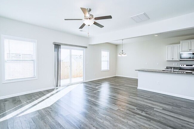 Building Photo - 318 Trail Branch Ct.