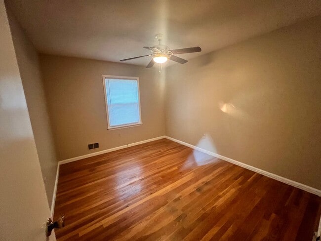 Building Photo - 5508 Fruitwood Dr