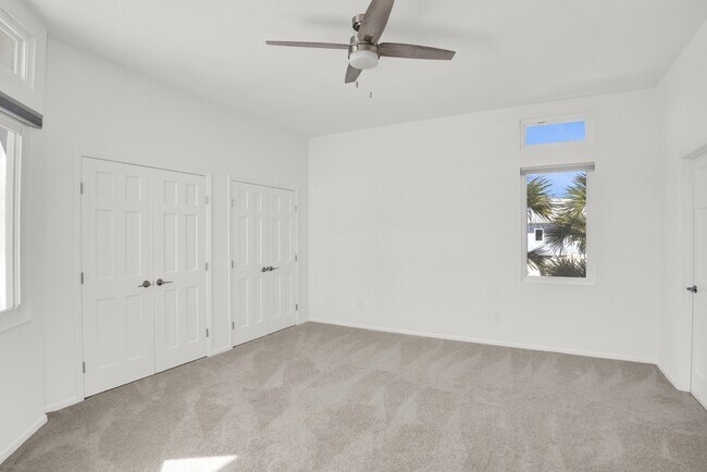 Building Photo - 435 Ocean Shore Blvd