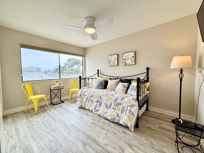 Building Photo - Oxnard | 3 Bed 2.5 Bath | Harborfront Have...