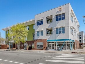 Building Photo - Price Reduced! Downtown Durham 1bd/1ba Corner-Unit Condo with On-Site Personal 1-Car Garage!