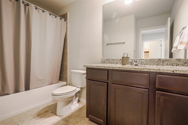 Building Photo - 16013 Remington Reserve Way