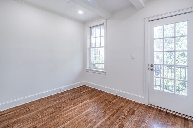 Building Photo - 2 bed 2 bath Peachtree Loft living in Buck...