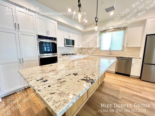 Building Photo - 323 Flint Ave