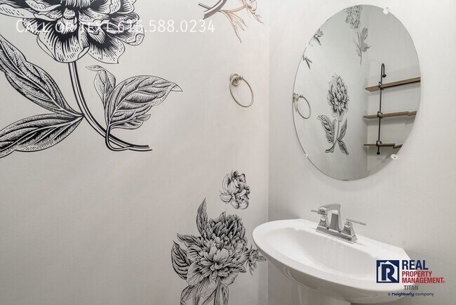 Building Photo - 353 Moira Cir