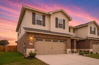 Building Photo - 18517 Cremello Dr