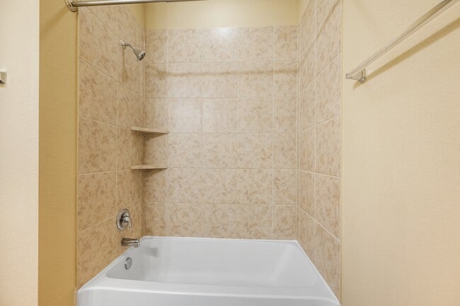 Building Photo - 2915 Coastal Prairie Ln