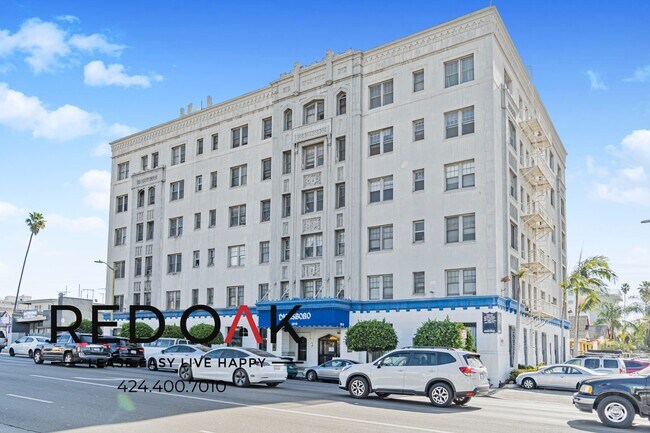 Building Photo - 3918 Beverly Blvd