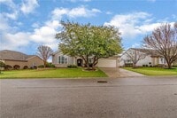 Building Photo - 112 Bee Creek Ct
