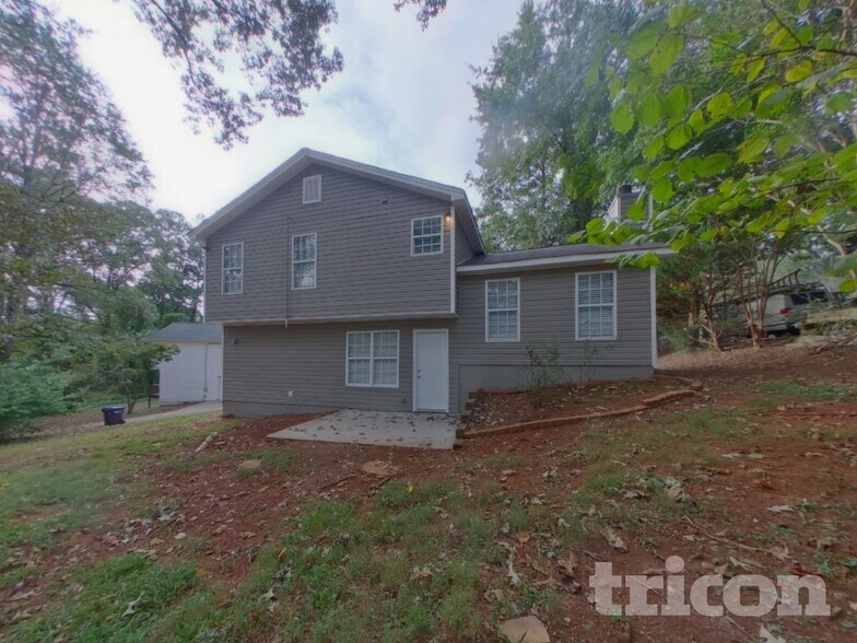 Building Photo - 303 Mephisto Cir