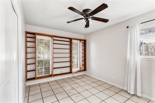 Building Photo - 7506 Glenhill Rd