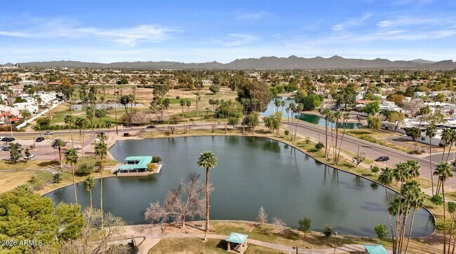 Building Photo - 2529 N Miller Rd