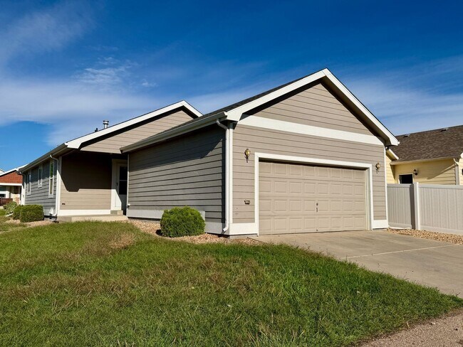 Building Photo - 4334 Pennyroyal Ln